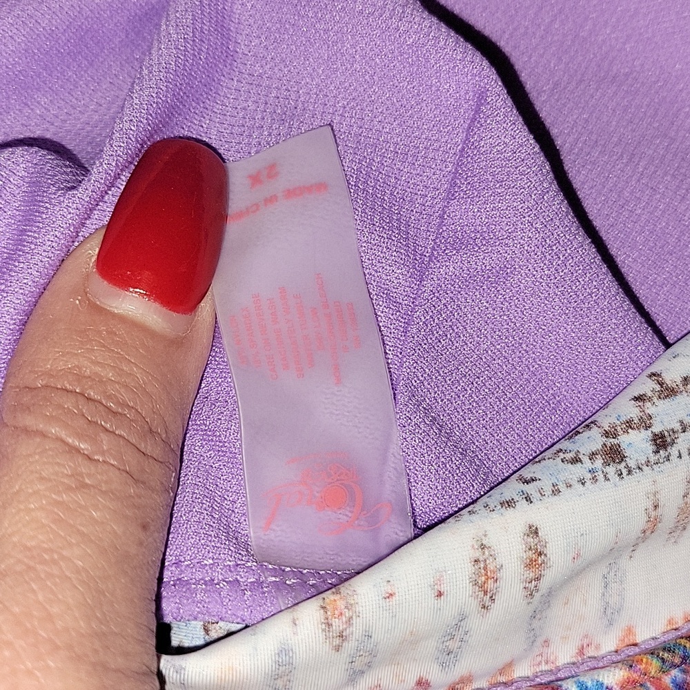 Women's Plus Size 2X Swim top worn once like new 👌 - Picture 4 of 5